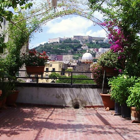 Bed and breakfast Come D'Incanto A Napoli Extérieur photo