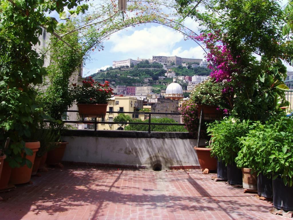 Bed and breakfast Come D'Incanto A Napoli Extérieur photo